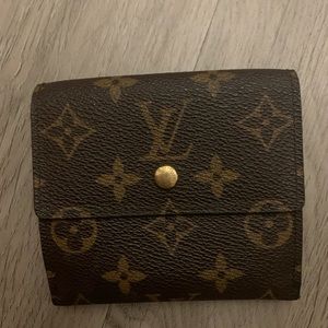 LV women’s wallet